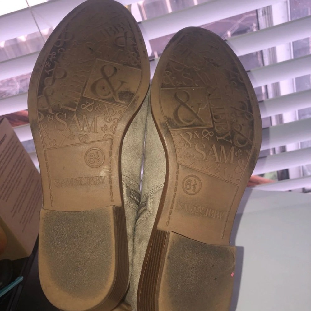 Booties - Picture 5 of 5